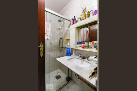 Casa à venda com 170m², 2 quartos e 2 vagasBanheiro da Suíte 2