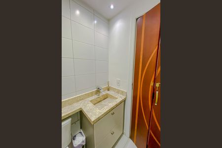 Apartamento para alugar com 68m², 2 quartos e 1 vagaBanheiro