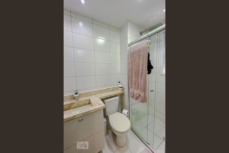 Apartamento para alugar com 68m², 2 quartos e 1 vagaBanheiro da Suite