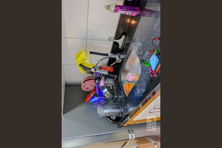 Apartamento para alugar com 68m², 2 quartos e 1 vagaDetalhe Cozinha