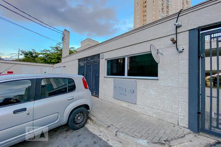Apartamento para alugar com 68m², 2 quartos e 1 vagaFachada