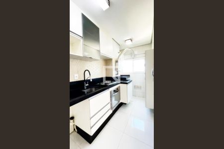 Apartamento à venda com 47m², 2 quartos e 1 vaga Apartamento à venda com 47m², 2 quartos e 1 vagaCozinha