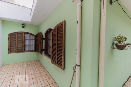 Casa à venda com 250m², 3 quartos e 3 vagas Casa à venda com 250m², 3 quartos e 3 vagasQuintal