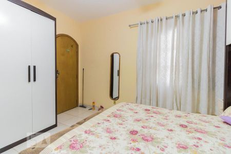 Casa à venda com 250m², 3 quartos e 3 vagas Casa à venda com 250m², 3 quartos e 3 vagasSuíte