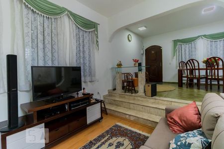 Sala  de casa à venda com 3 quartos, 250m² em Cidade Patriarca, São Paulo