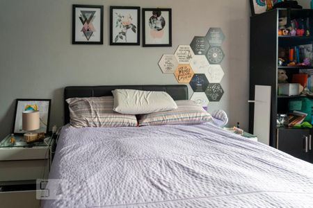 Casa à venda com 148m², 4 quartos e 2 vagasQuarto 1