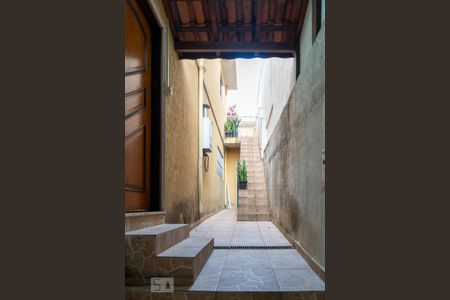 Casa à venda com 148m², 4 quartos e 2 vagasEntrada