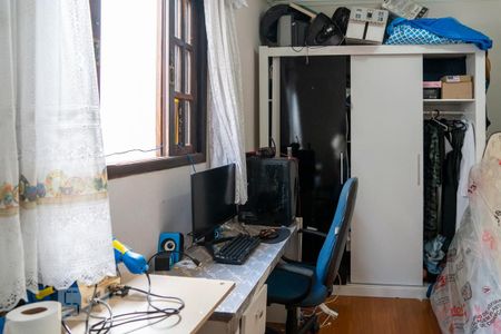 Casa à venda com 148m², 4 quartos e 2 vagasQuarto 2