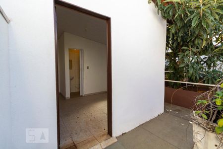 Casa para alugar com 300m², 3 quartos e 1 vagaEdícula