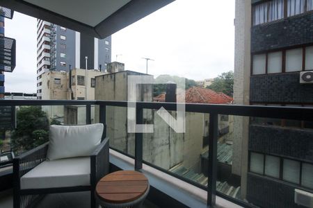 Varanda de apartamento à venda com 2 quartos, 77m² em Moinhos de Vento, Porto Alegre