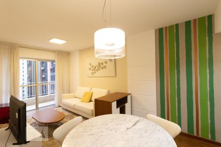 Sala de apartamento para alugar com 2 quartos, 70m² em Paraíso, São Paulo