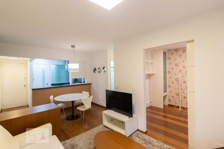 Sala de apartamento para alugar com 2 quartos, 70m² em Paraíso, São Paulo