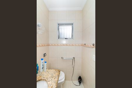 Casa à venda com 131m², 3 quartos e 2 vagasBanheiro da Suíte 1