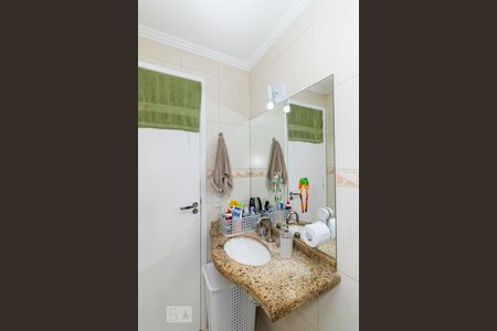 Casa à venda com 131m², 3 quartos e 2 vagasBanheiro da Suíte 2