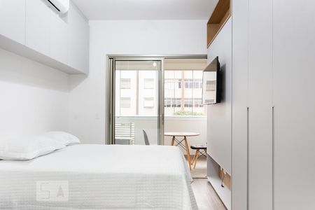 Quarto de apartamento à venda com 1 quarto, 25m² em Vila Madalena, São Paulo