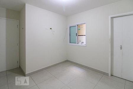 Suíte de casa de condomínio à venda com 1 quarto, 40m² em Vila Mazzei, São Paulo