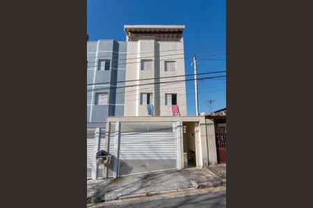 Apartamento à venda com 45m², 2 quartos e 1 vaga Apartamento à venda com 45m², 2 quartos e 1 vagaFachada