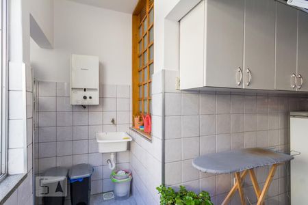 Apartamento à venda com 91m², 3 quartos e sem vagaArea de serviço