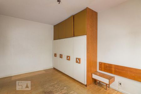 Apartamento à venda com 280m², 4 quartos e 2 vagasQuarto 1