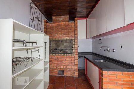 Apartamento à venda com 280m², 4 quartos e 2 vagasChurrasqueira