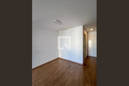 Sala de apartamento para alugar com 2 quartos, 69m² em Vila Gumercindo, São Paulo