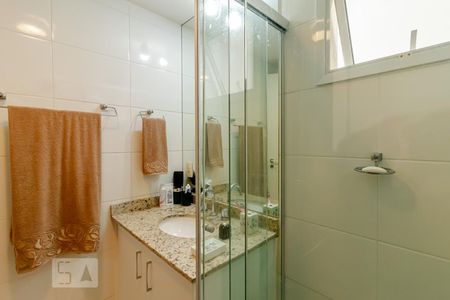 Apartamento à venda com 69m², 2 quartos e 1 vagaBanheiro da Suíte