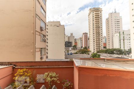 Sala - vista de apartamento para alugar com 1 quarto, 51m² em Cerqueira César, São Paulo