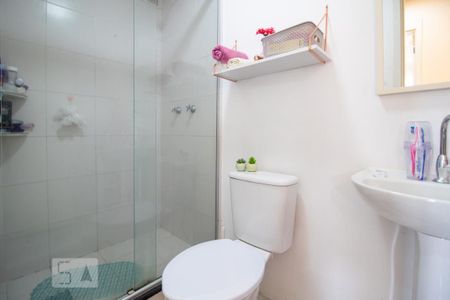 Apartamento à venda com 51m², 2 quartos e 1 vaga Apartamento à venda com 51m², 2 quartos e 1 vagaBanheiro