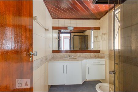 Apartamento para alugar com 128m², 3 quartos e 1 vagaBanheiro da Suíte