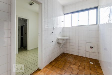 Apartamento para alugar com 128m², 3 quartos e 1 vagaÁrea de Serviço