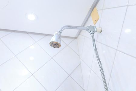 Apartamento à venda com 77m², 2 quartos e 1 vaga Apartamento à venda com 77m², 2 quartos e 1 vagaBanheiro Suíte