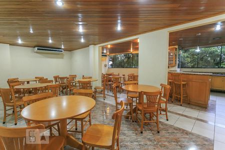 Apartamento à venda com 77m², 2 quartos e 1 vaga Apartamento à venda com 77m², 2 quartos e 1 vagaSalão de Festas