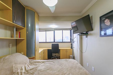 Apartamento à venda com 77m², 2 quartos e 1 vaga Apartamento à venda com 77m², 2 quartos e 1 vagaSuíte