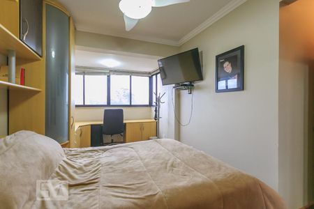 Apartamento à venda com 77m², 2 quartos e 1 vaga Apartamento à venda com 77m², 2 quartos e 1 vagaSuíte