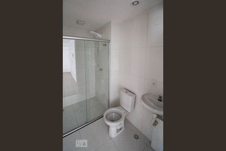 Banheiro de apartamento para alugar com 1 quarto, 33m² em Vila Augusta, Guarulhos