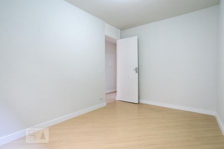 Quarto 1 de apartamento para alugar com 2 quartos, 53m² em Vila Iório, São Paulo