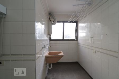 Apartamento à venda com 198m², 3 quartos e 3 vagasArea de serviço