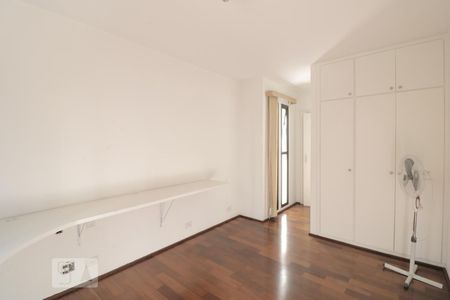 Apartamento à venda com 198m², 3 quartos e 3 vagasSuite 1