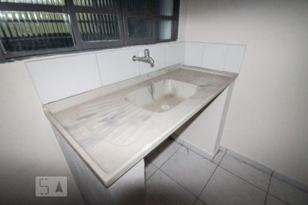 cozinha de kitnet/studio para alugar com 1 quarto, 40m² em Vila Palmeiras, São Paulo