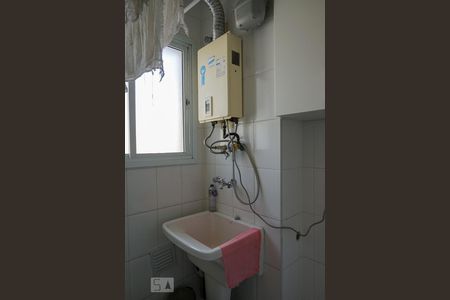 Apartamento para alugar com 72m², 2 quartos e 1 vagaÁrea de Serviço