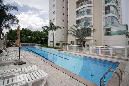 Apartamento para alugar com 72m², 2 quartos e 1 vagaÁrea comum - Piscina