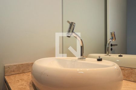 Apartamento para alugar com 369m², 4 quartos e 4 vagas Apartamento para alugar com 369m², 4 quartos e 4 vagasLavabo