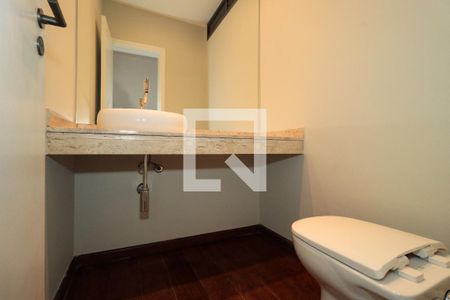 Apartamento para alugar com 369m², 4 quartos e 4 vagas Apartamento para alugar com 369m², 4 quartos e 4 vagasLavabo