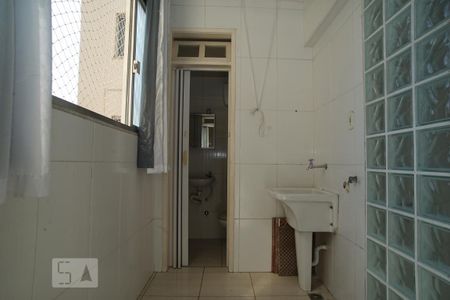 Apartamento à venda com 67m², 2 quartos e 1 vagaÁrea de Serviço