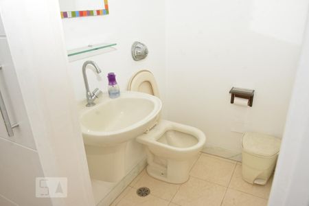 Apartamento à venda com 92m², 2 quartos e 1 vagaLavabo