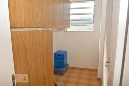 Apartamento à venda com 92m², 2 quartos e 1 vagaQuarto da area de serviço