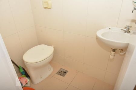 Apartamento à venda com 92m², 2 quartos e 1 vagaBanheiro da area de serviço