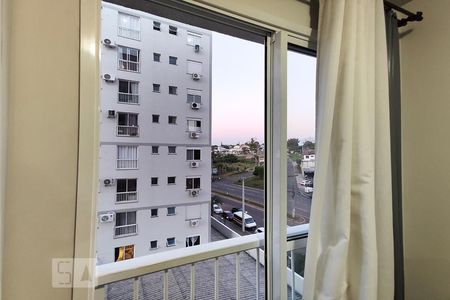 Vista Sala de Estar de apartamento para alugar com 2 quartos, 61m² em Pinheiro, São Leopoldo