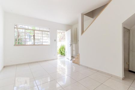 Sala de casa para alugar com 2 quartos, 105m² em Vila Clementino, São Paulo