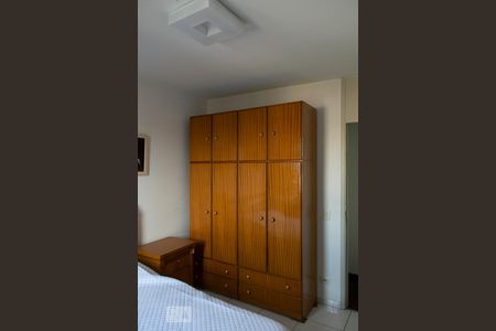 QUARTO 1 de apartamento para alugar com 2 quartos, 68m² em Jardim Paraíso, São Paulo